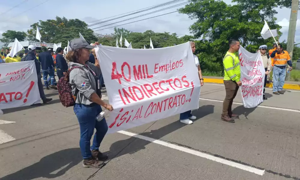 Empleados De Minera Panam Marchan En Penonom Foco Panam