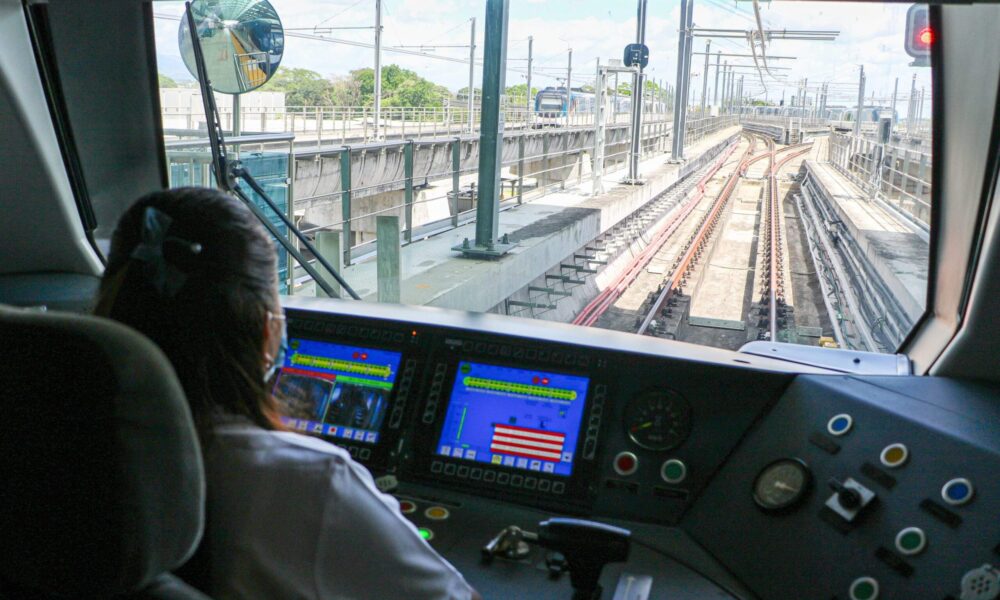 Línea 2 del Metro comienza pruebas hacia el Aeropuerto de Tocumen | Foco  Panamá