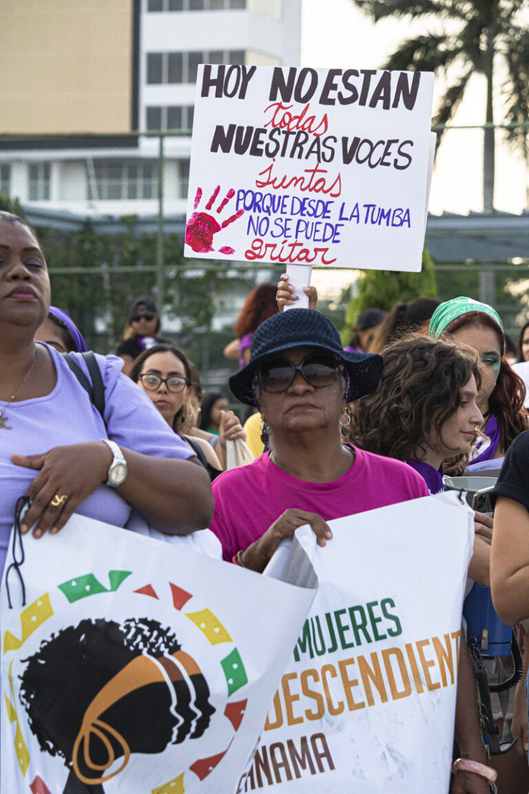 [Fotos] Marcha del Día Internacional de la Mujer en Panamá Foco Panamá